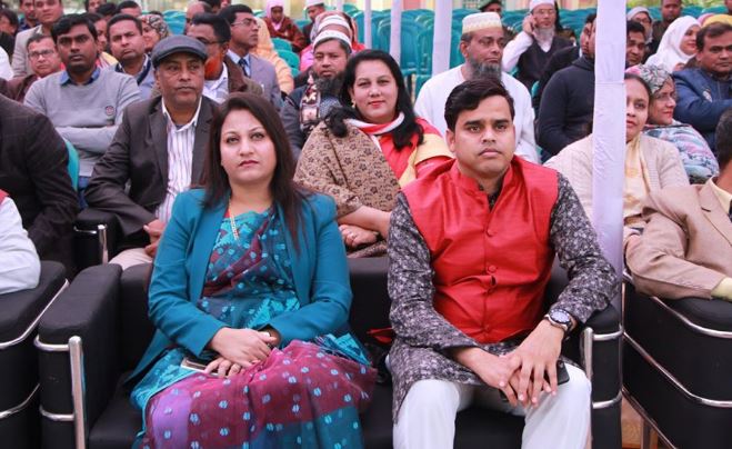 রূপগঞ্জের ইউএনও মমতাজ বেগম ,সহকারী কমিশনার (ভূমি) তরিকুল ইসলাম